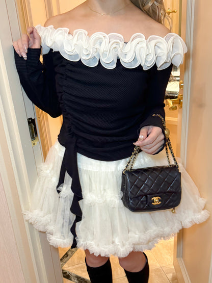 フレンチフリルトップス