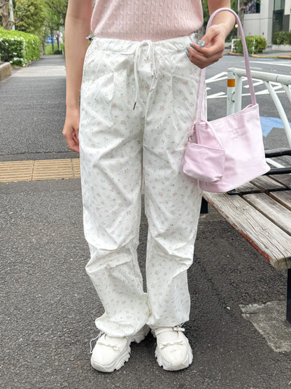 【Official限定価格】小花柄ナイロンパンツ