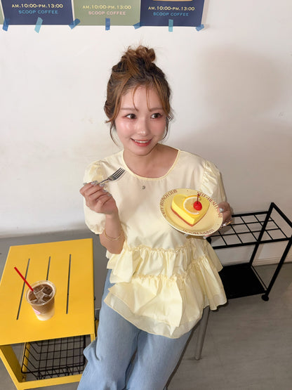 パフスリーブフリルアシンメトリーブラウス