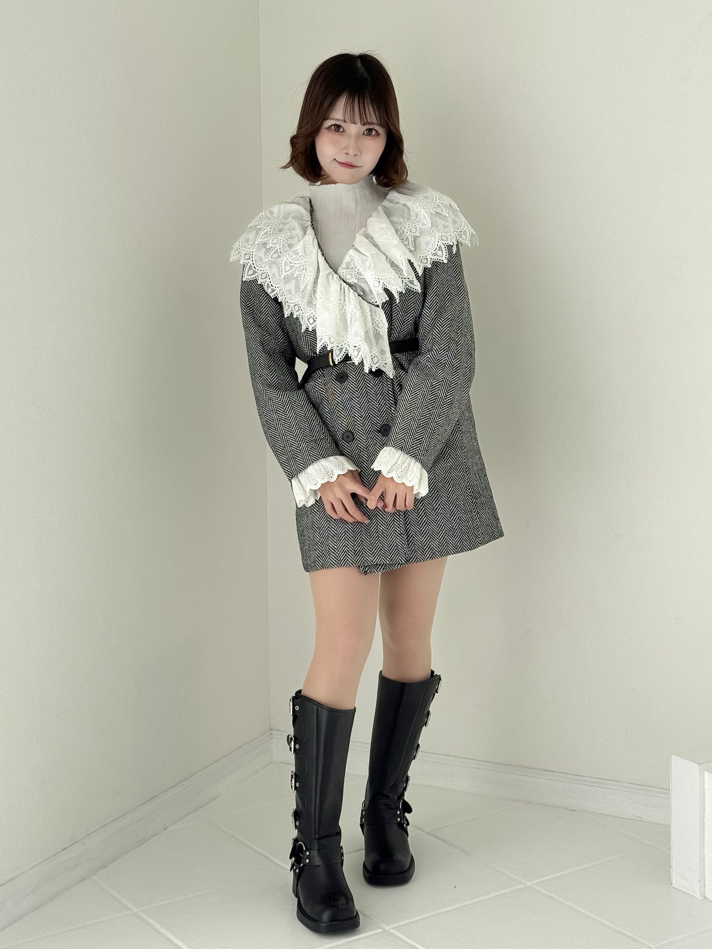 レース襟付きチェックジャケット