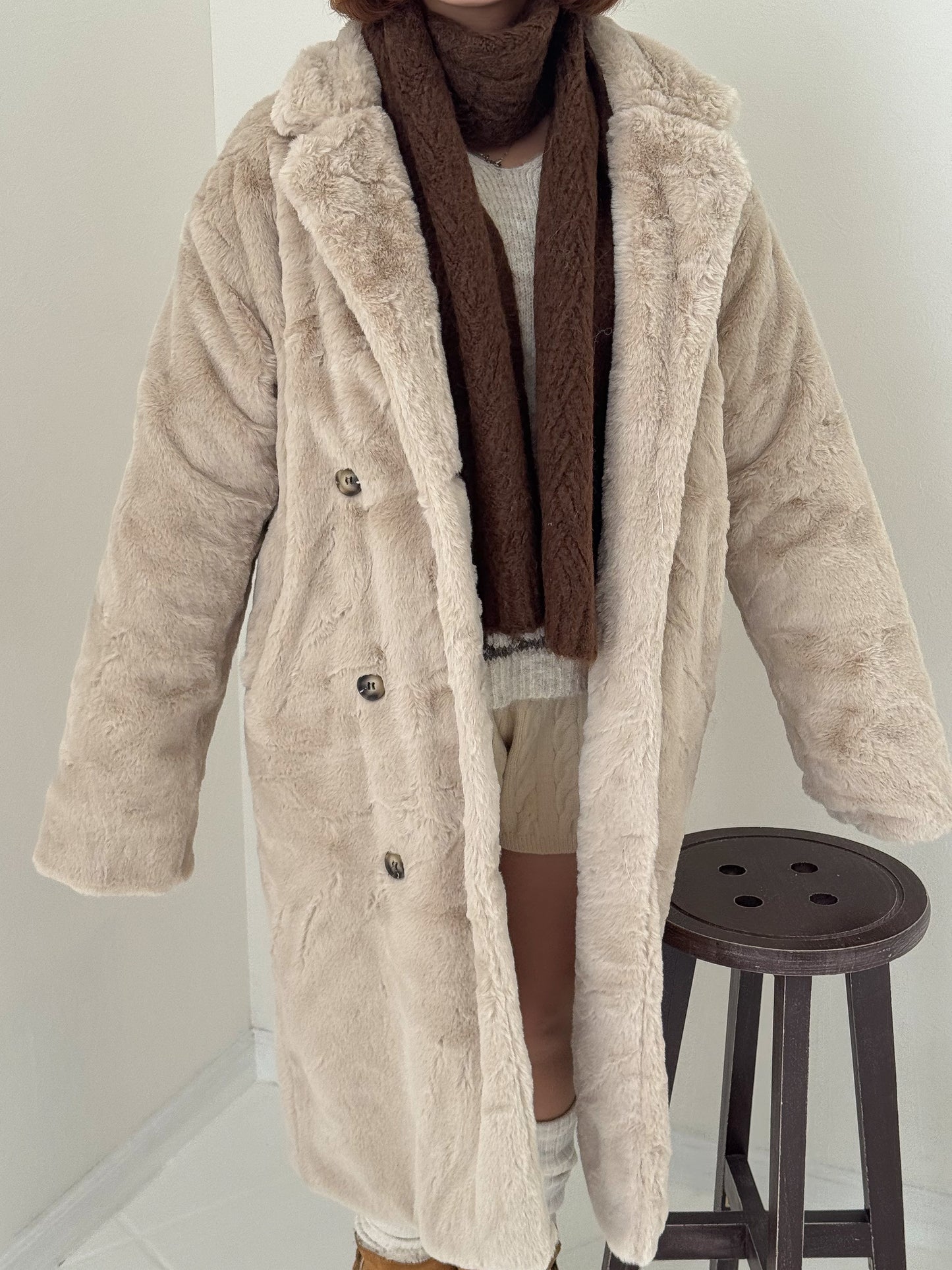 フェイクファーロングコート