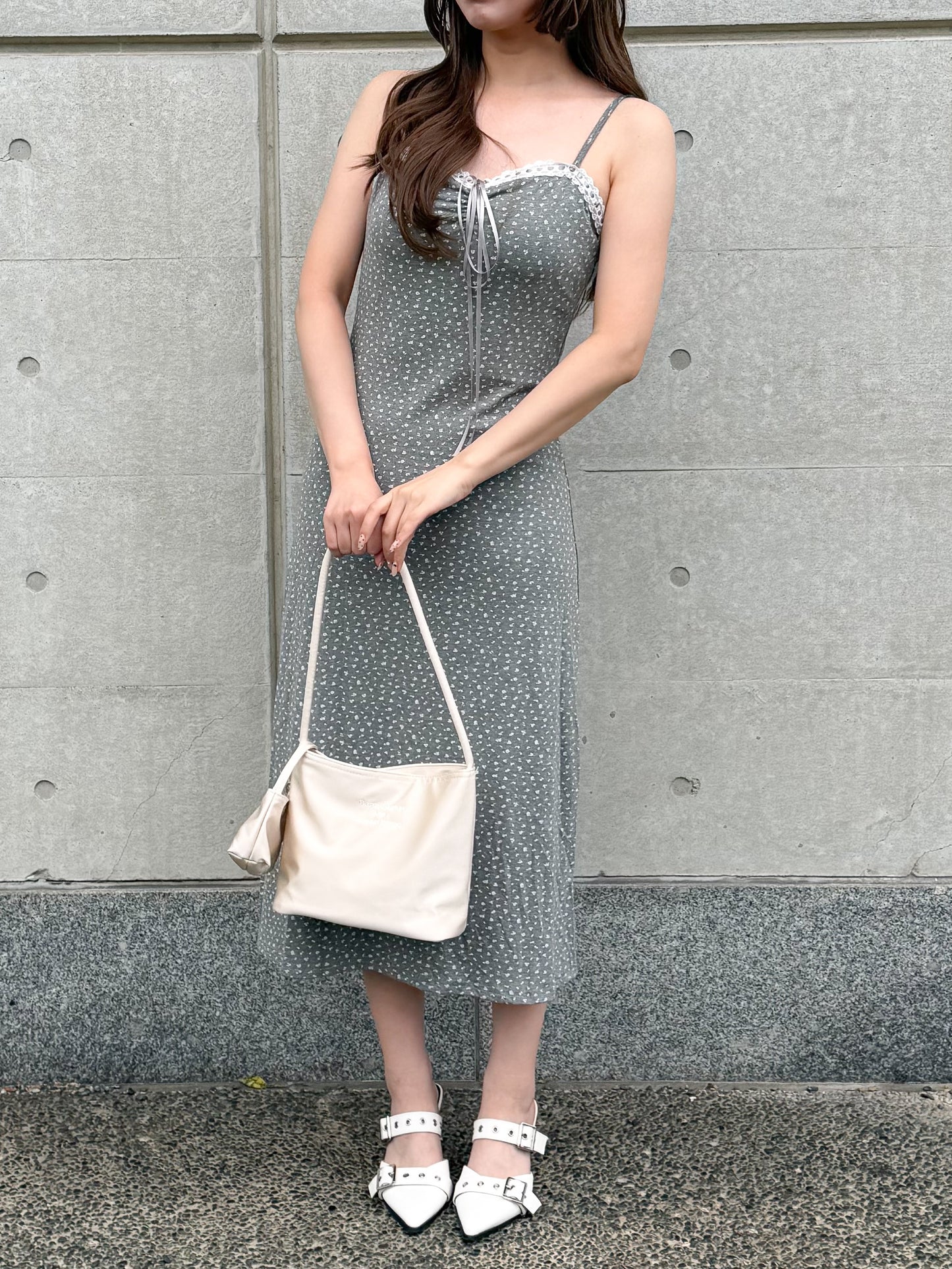 【Official限定価格】フラワープリントキャミワンピ