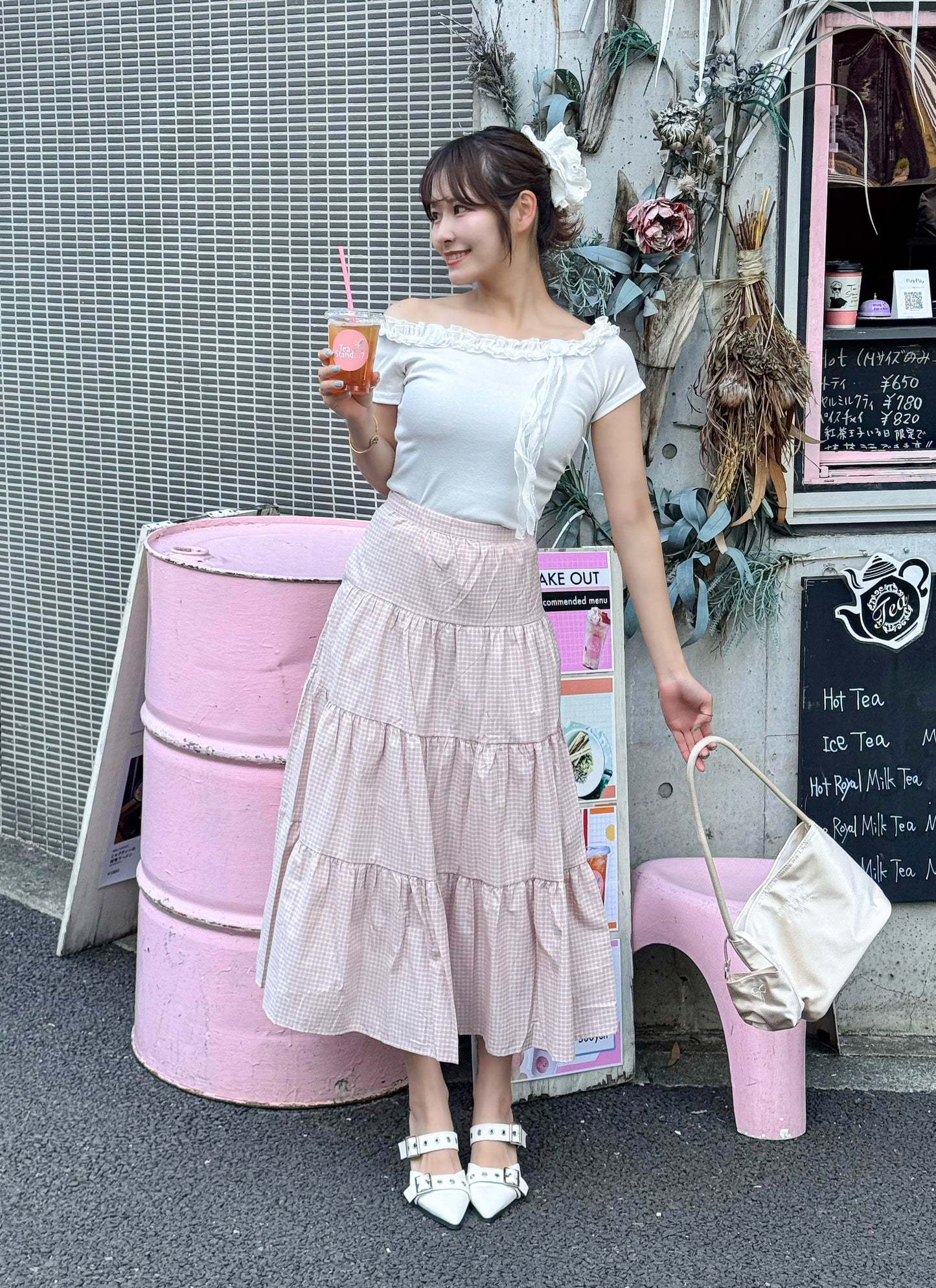 ローズフリルTシャツ