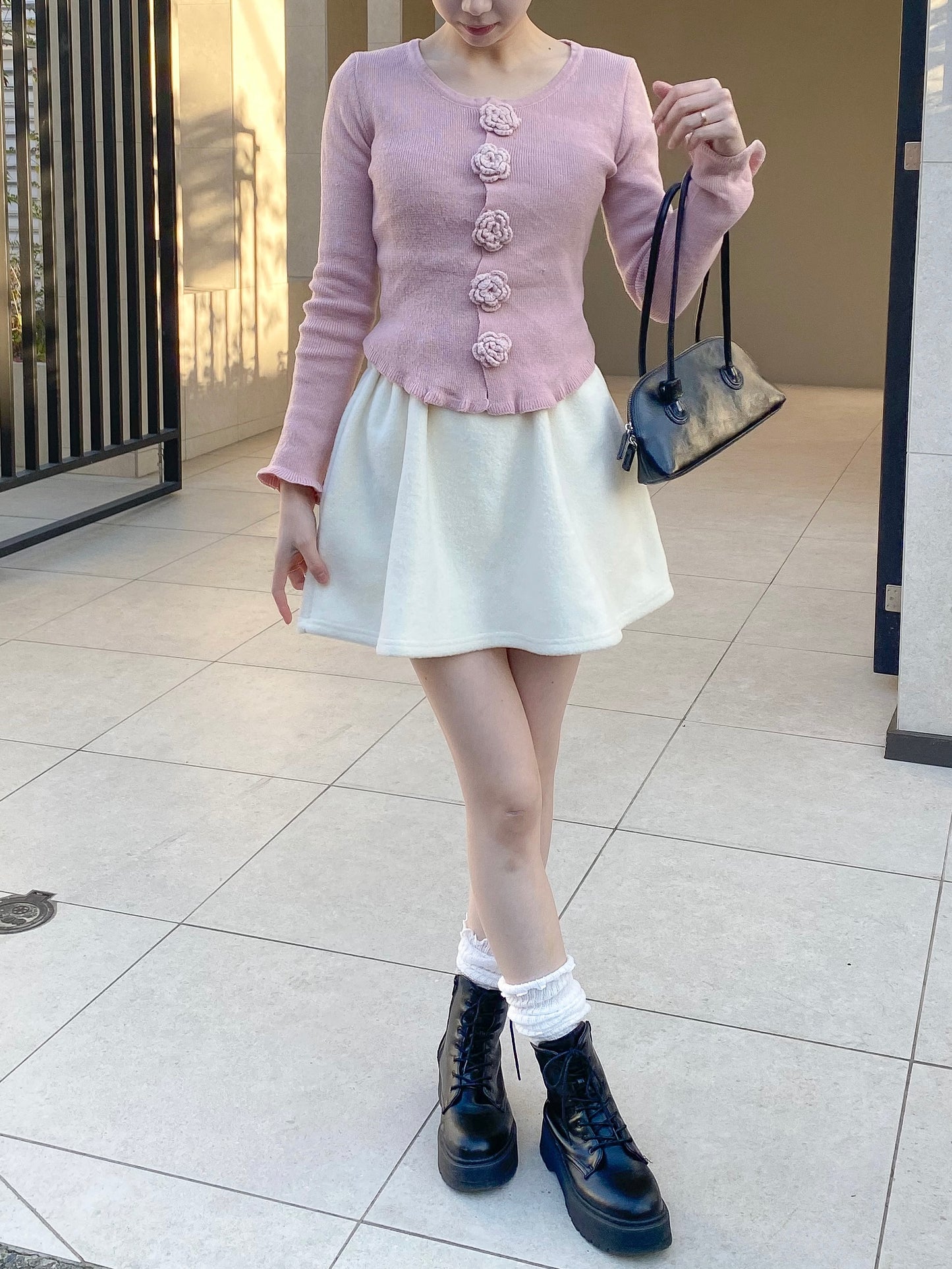 【Official限定価格】フラワーヘムトップス