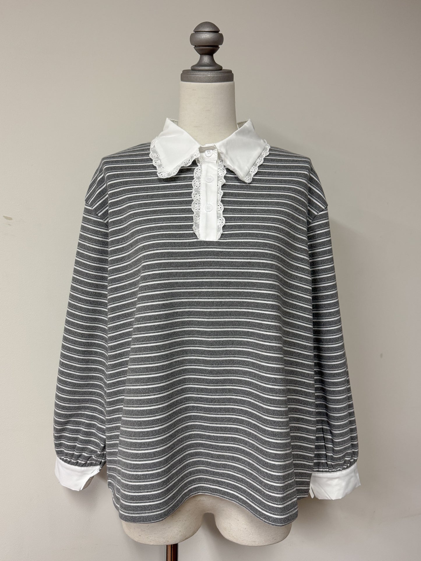 【Official限定価格】フリル襟ボーダーフリーストレーナー