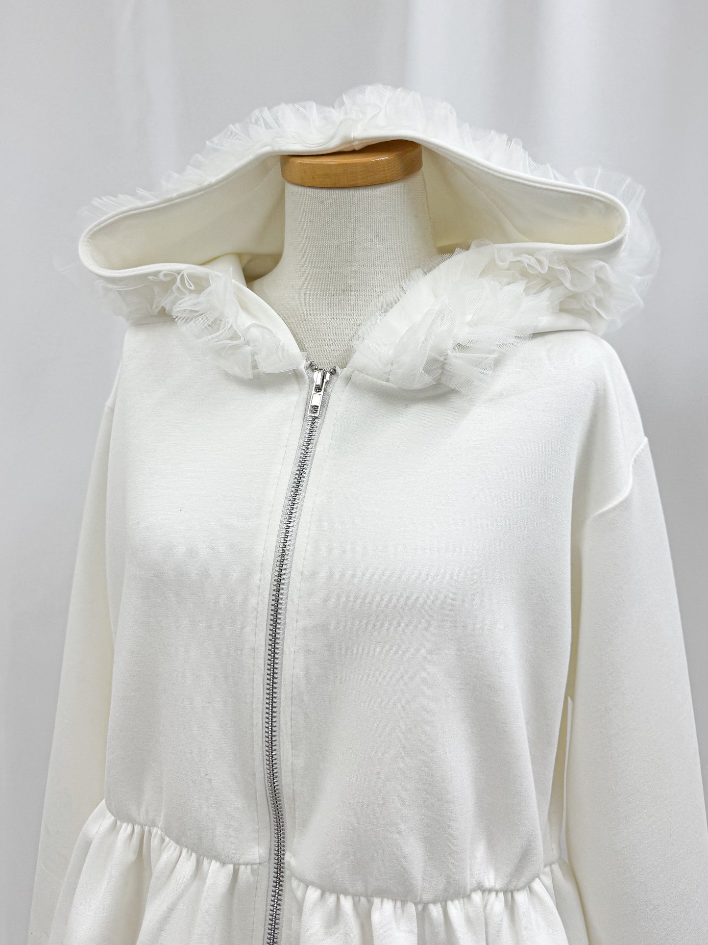 【Official限定価格】ペプラムスエットパーカー