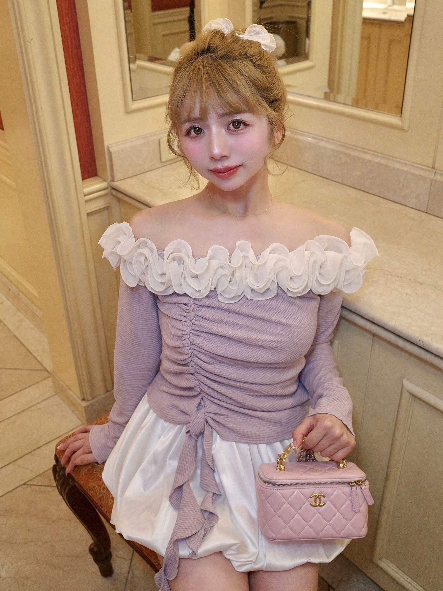 フレンチフリルトップス