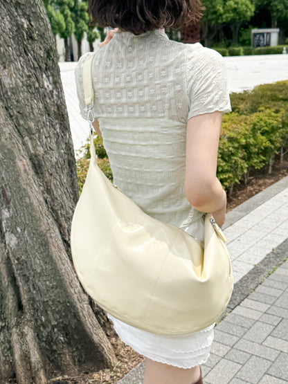 エナメル合皮BIGラウンドショルダーBAG