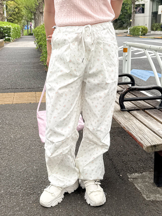 【Official限定価格】小花柄ナイロンパンツ