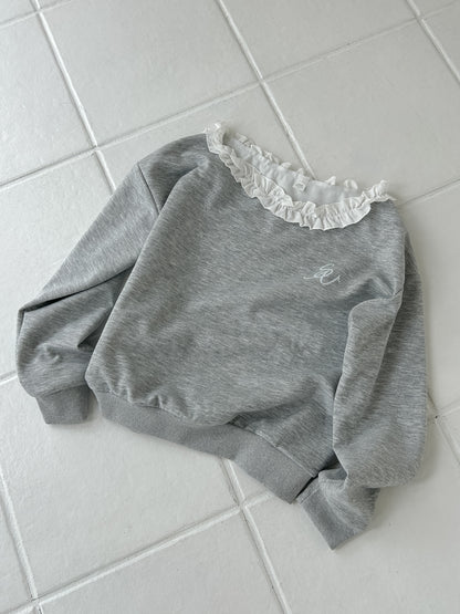 【先行販売】ワンショルフリルトレーナー