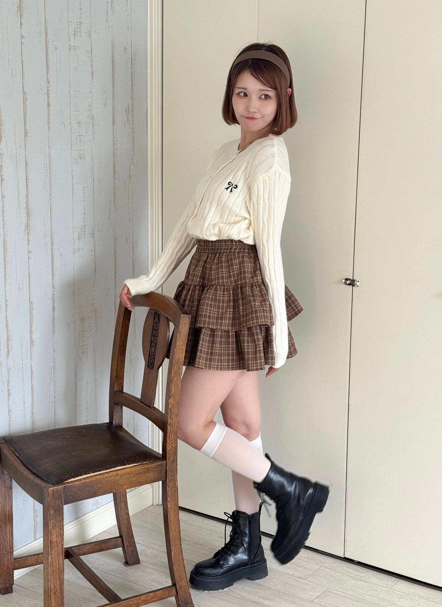 【Official限定価格】リボン刺繍ニットカーディガン