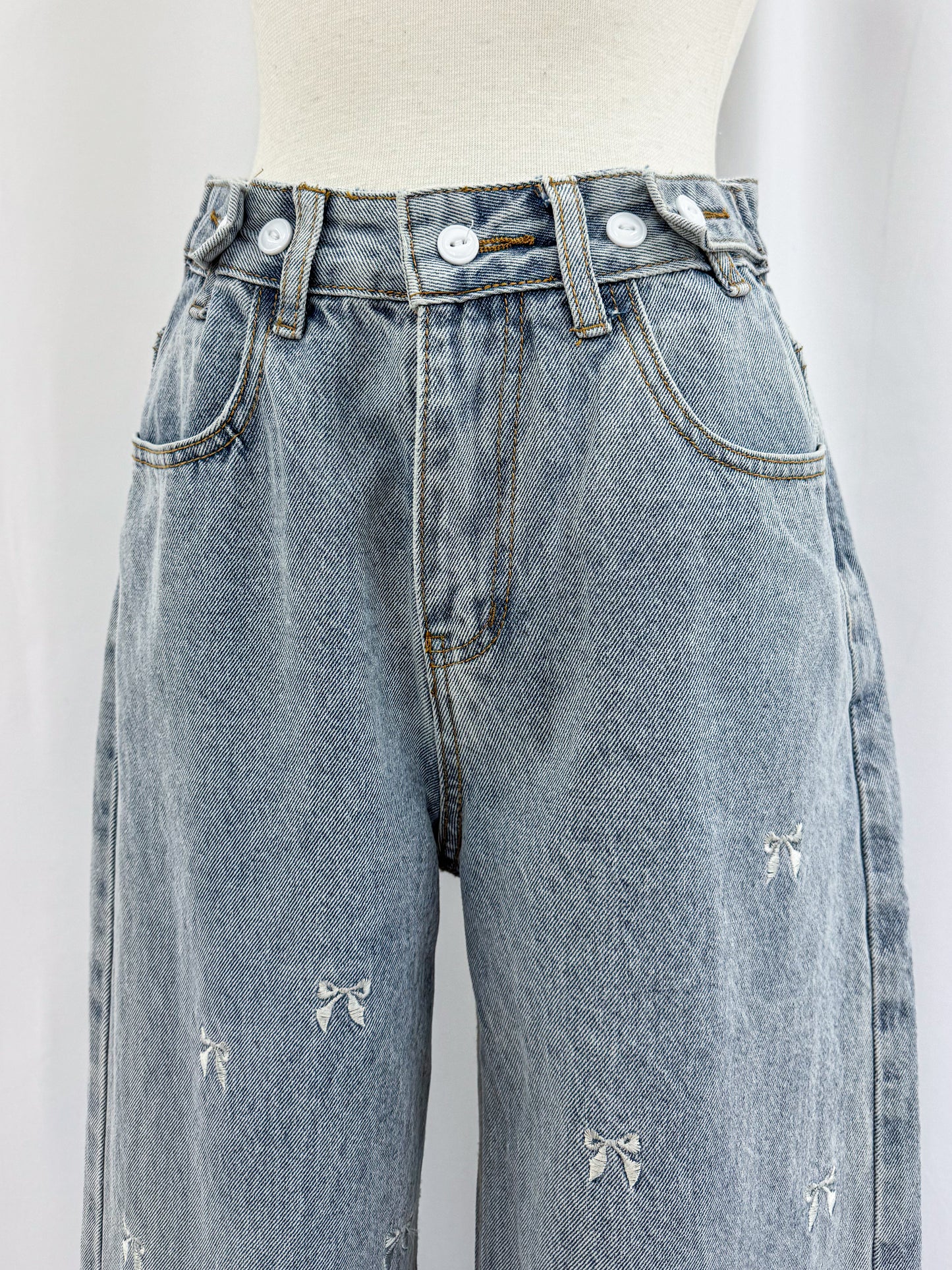 【Official限定価格】リボン刺繡デニムパンツ
