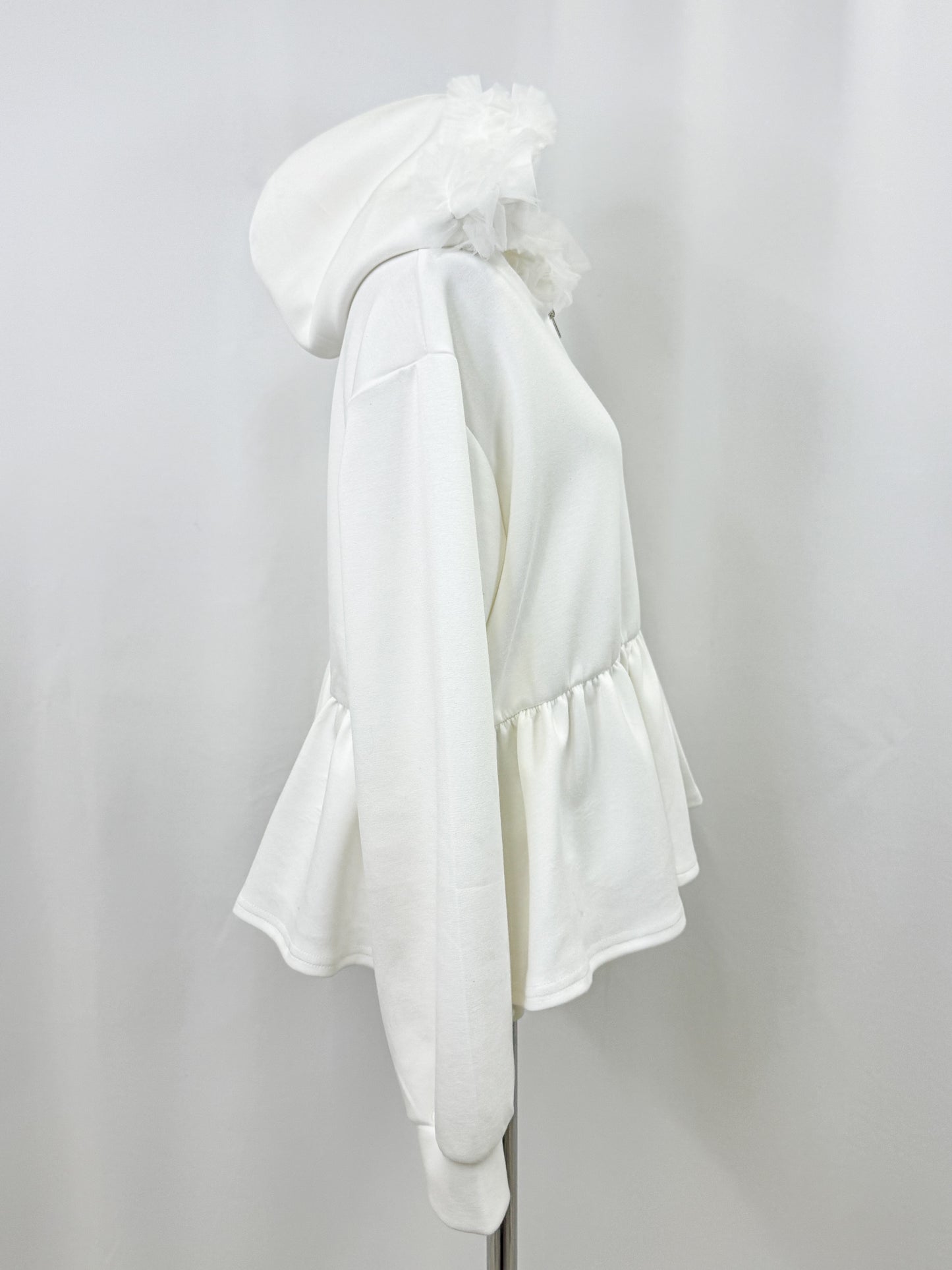 【Official限定価格】ペプラムスエットパーカー