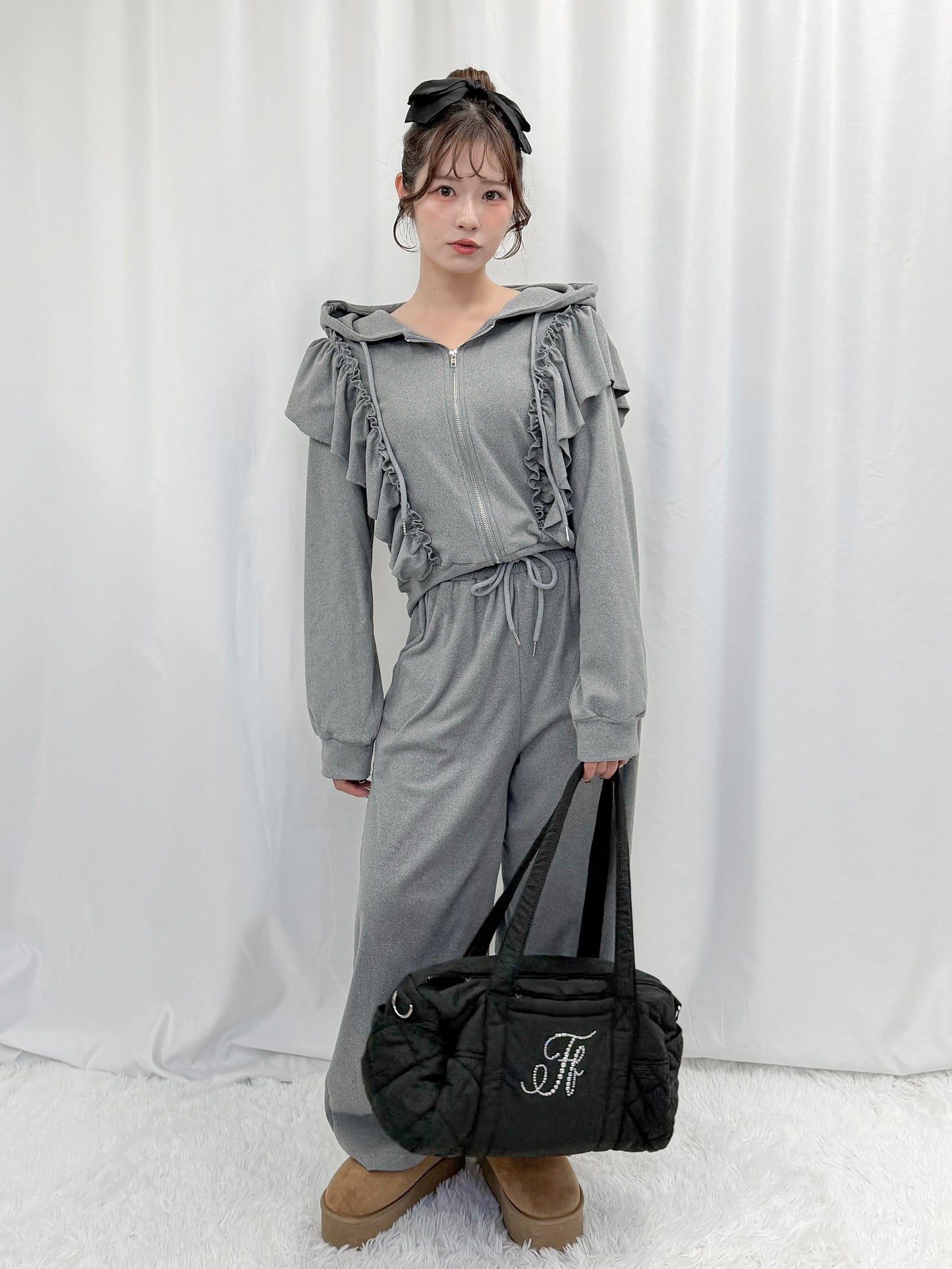 フリースフリルセットアップ