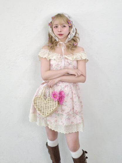 フローラルワンピース