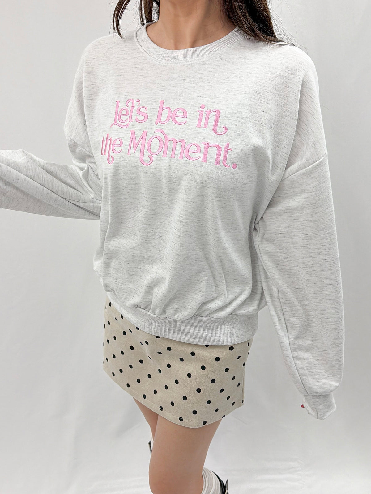 刺繡入りスエットシャツ