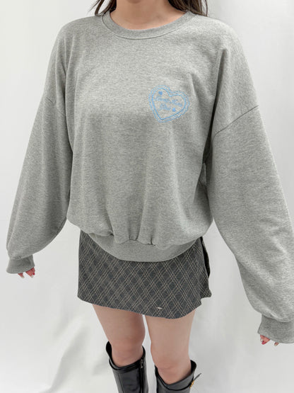 ハート刺繍スエットシャツ