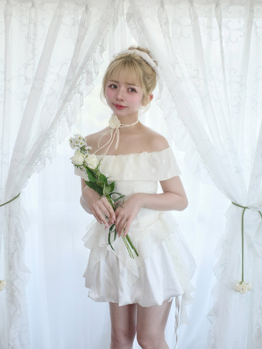 リボン付きサテンスカート