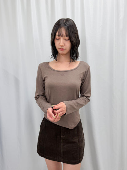 ワンポイント刺繍ロンT