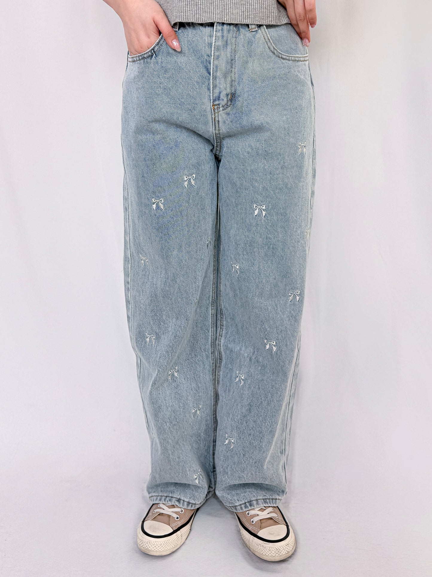 【Official限定価格】リボン刺繡デニムパンツ