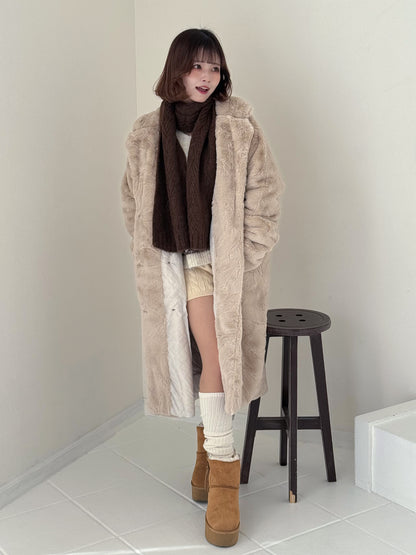 フェイクファーロングコート