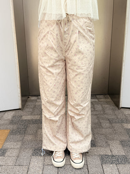【Official限定価格】小花柄ナイロンパンツ