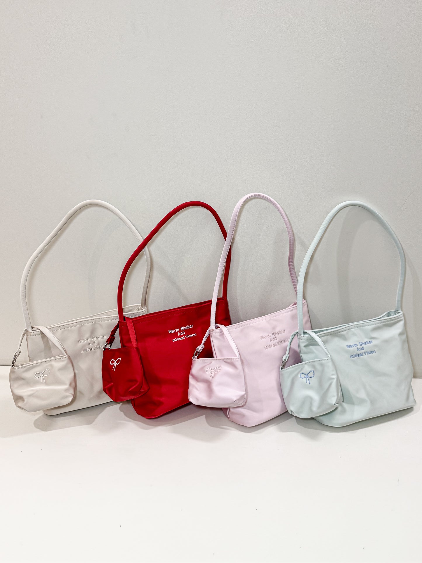 【Official限定】刺繡ロゴ入りサテンミニBAG