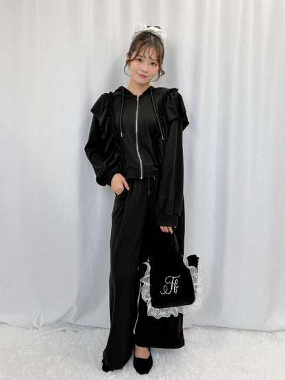 フリースフリルセットアップ