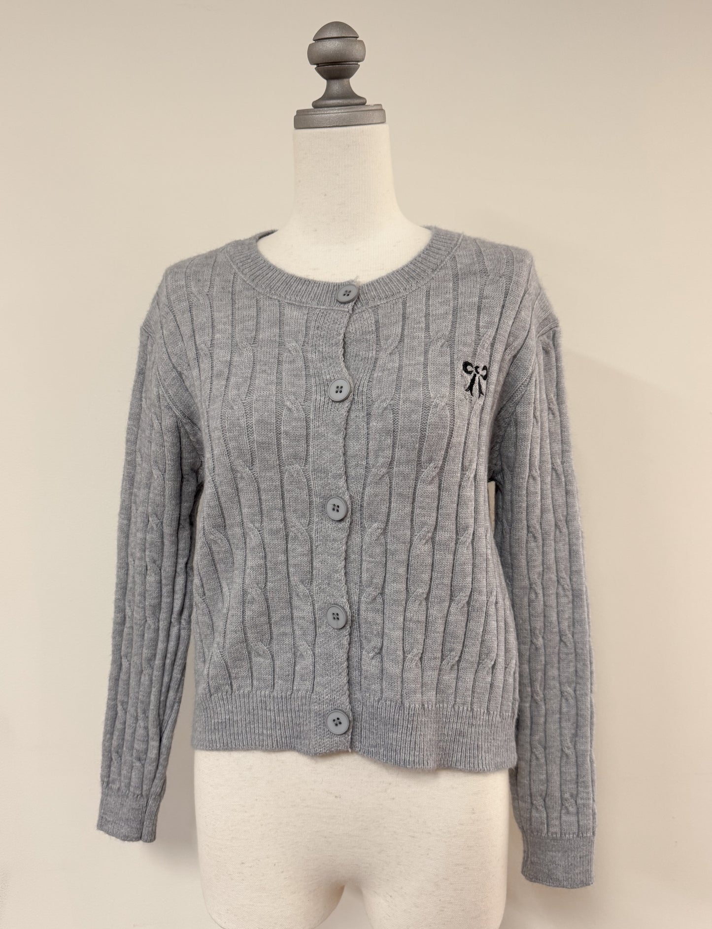 【Official限定価格】リボン刺繍ニットカーディガン