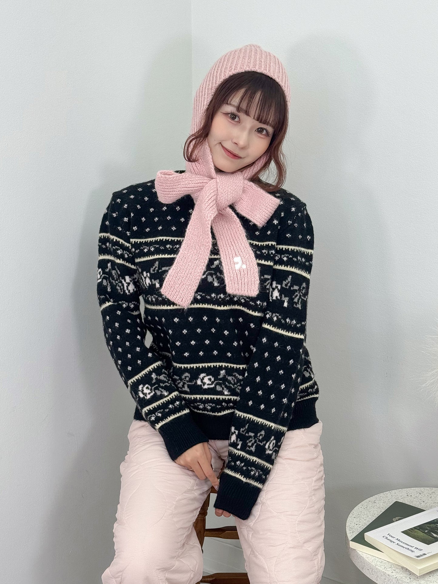 【Official限定価格】ビンテージ風フラワーニット