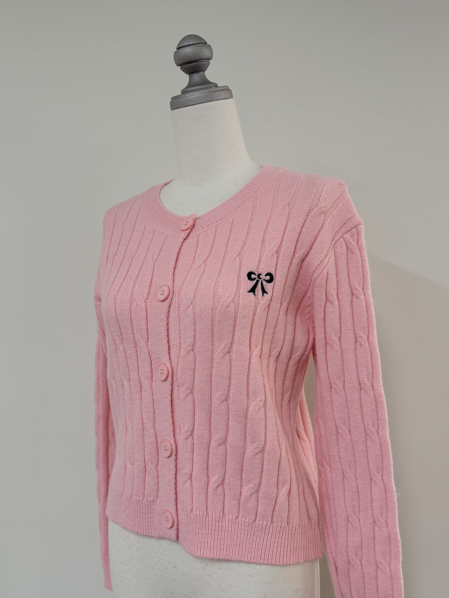 【Official限定価格】リボン刺繍ニットカーディガン