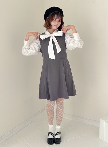 プリーツワンピース