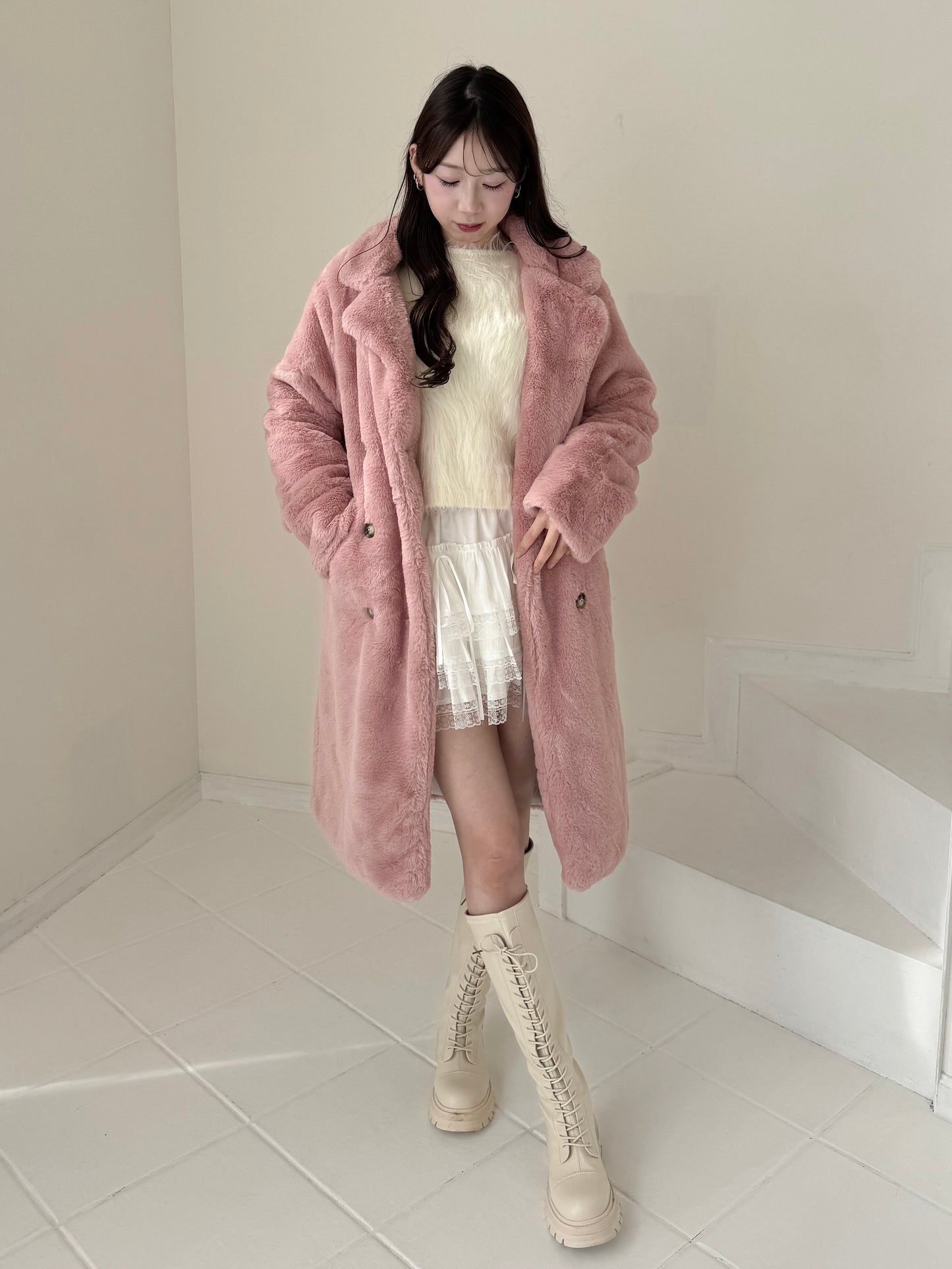 フェイクファーロングコート