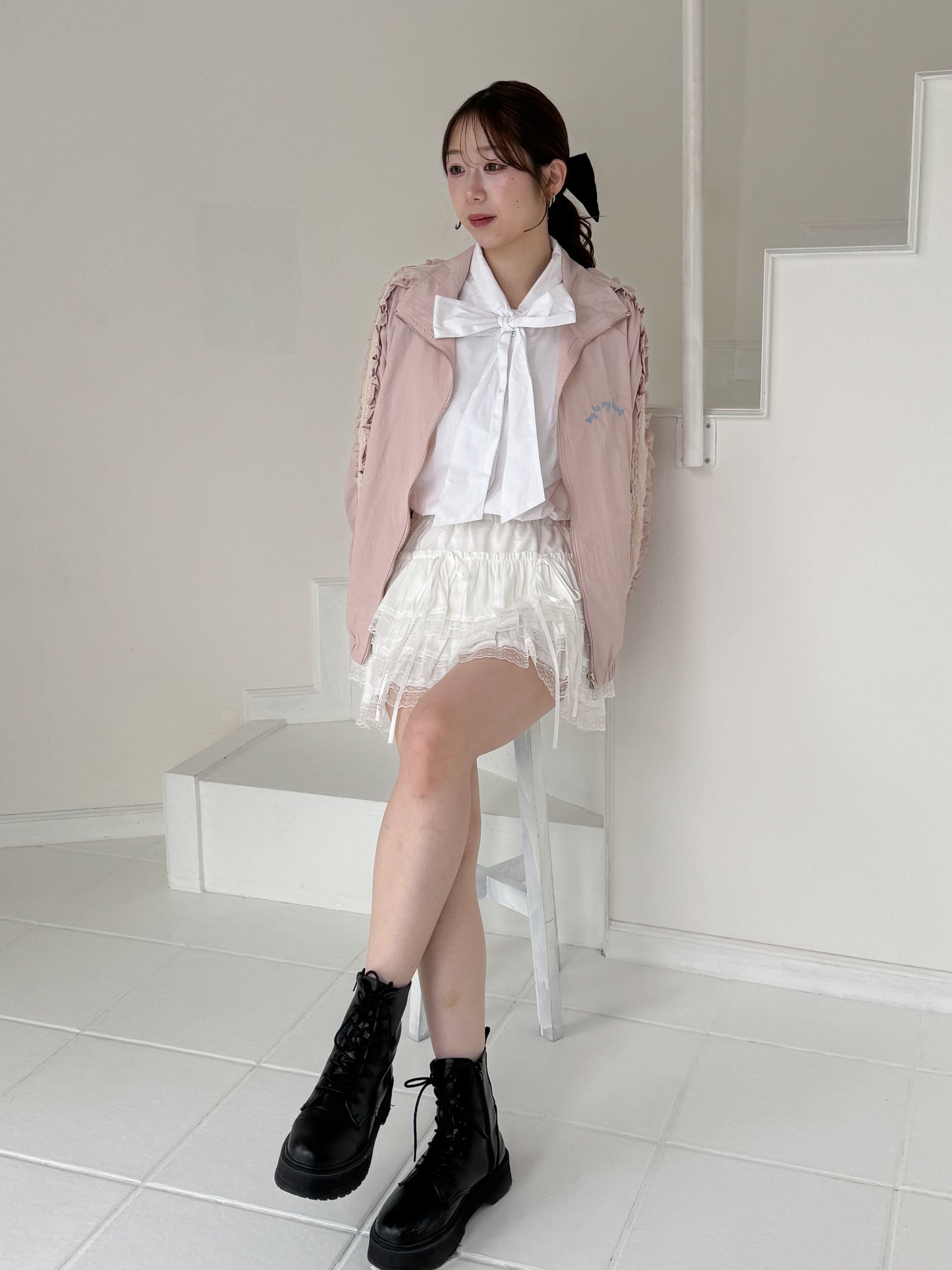 【Official限定価格】レースフリルブルゾン