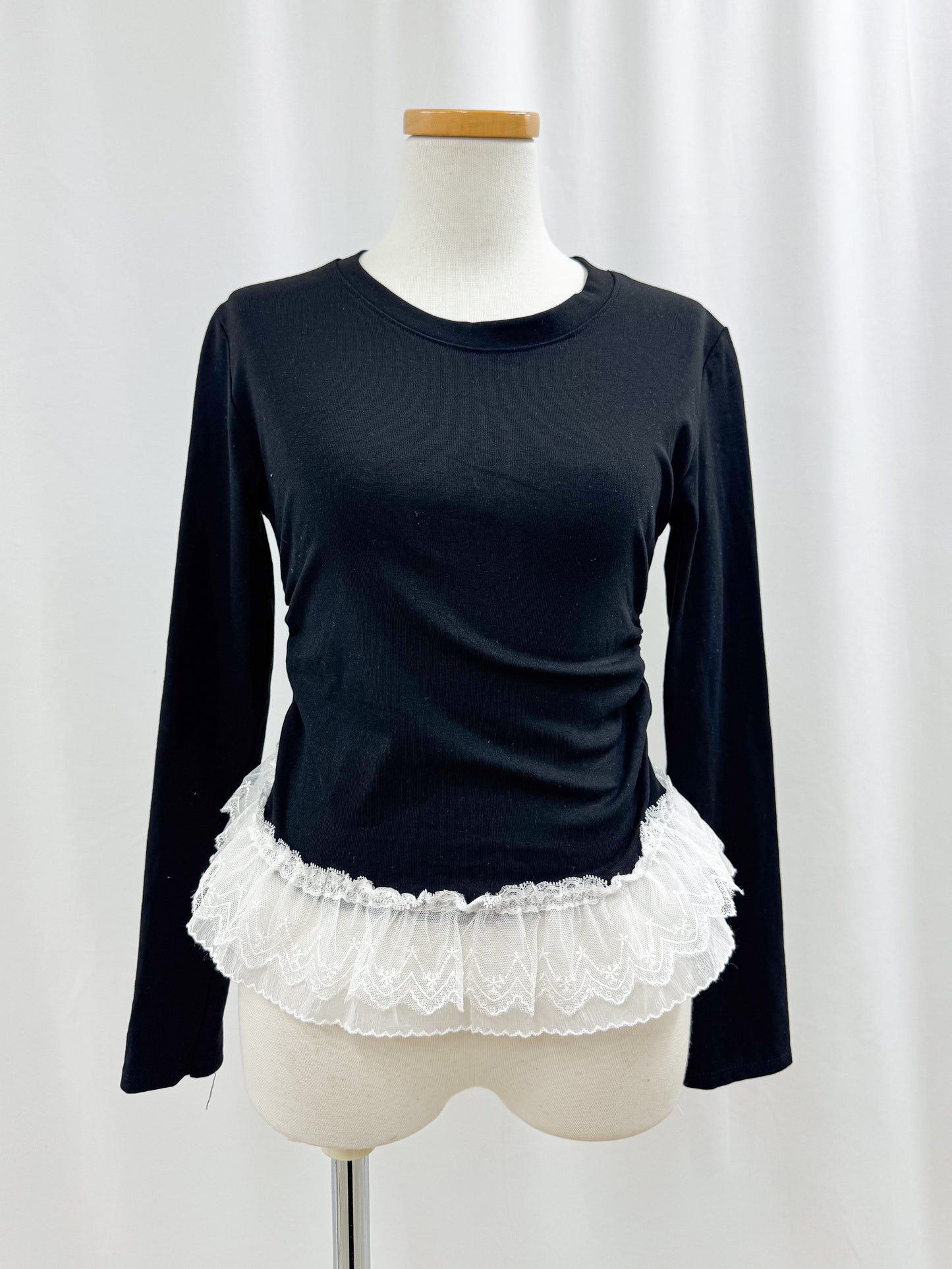 【Official限定価格】レースフリル付きロンT