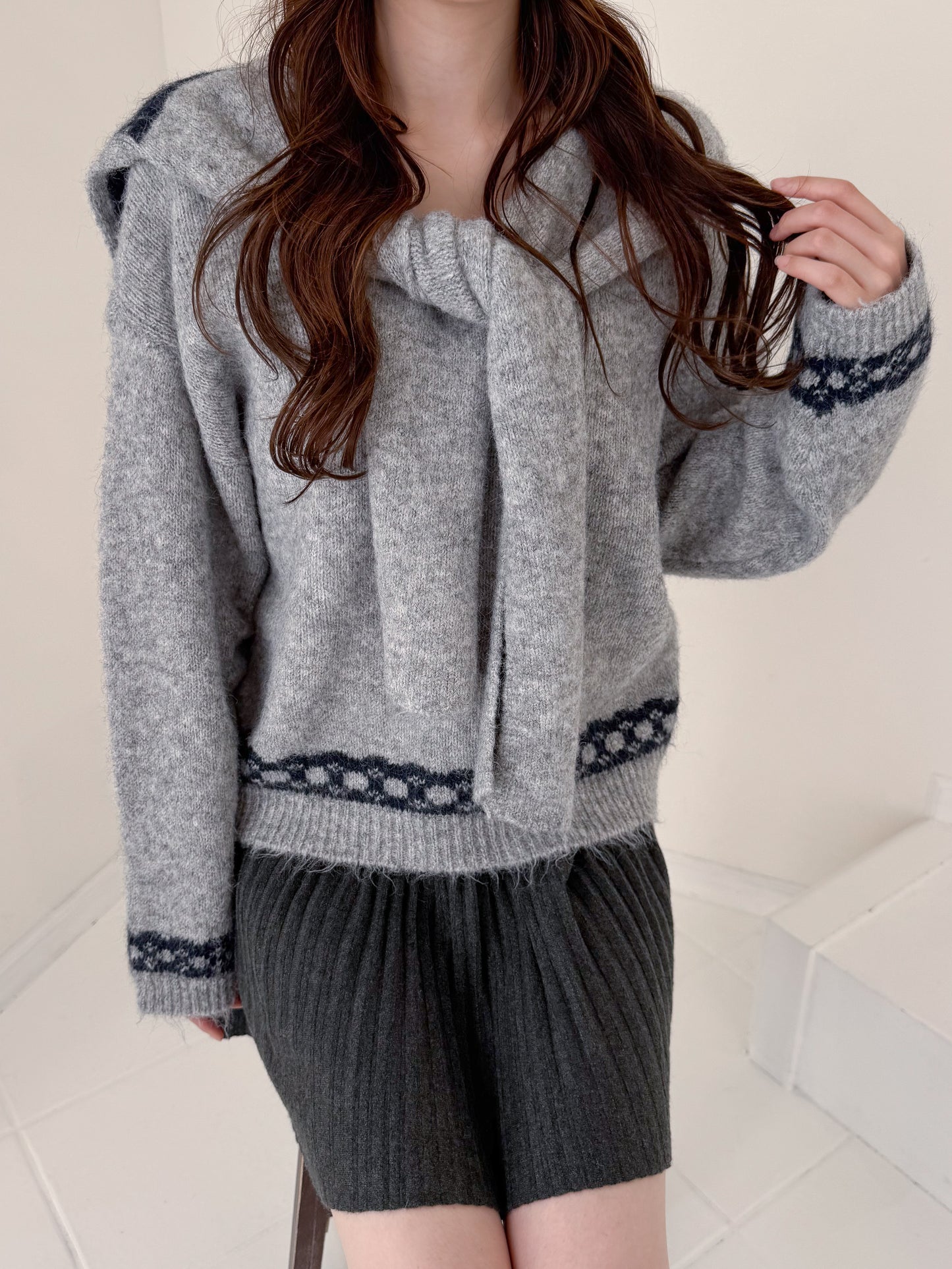 【Official限定価格】リボンショール付きニット