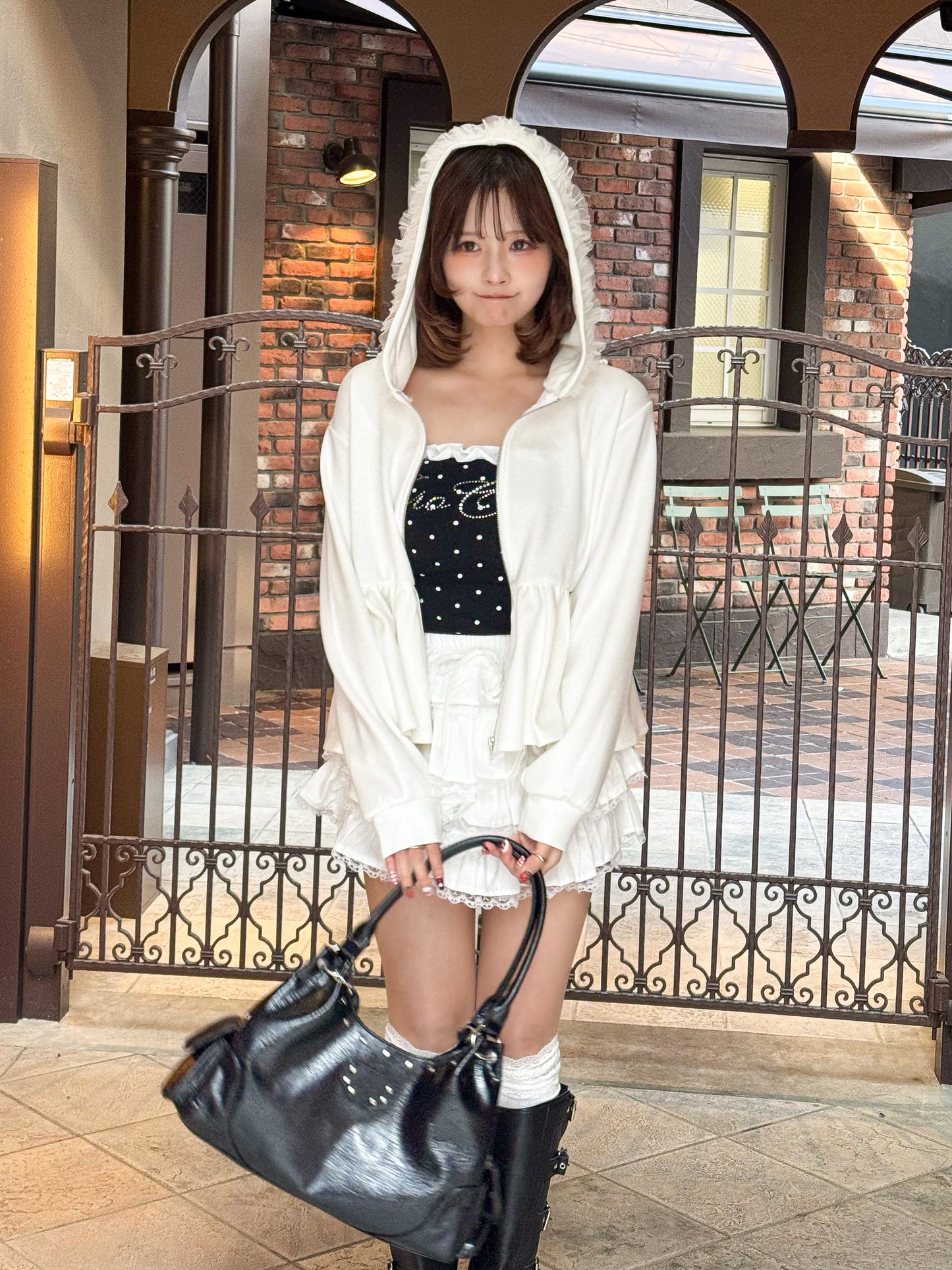 【Official限定価格】ペプラムスエットパーカー