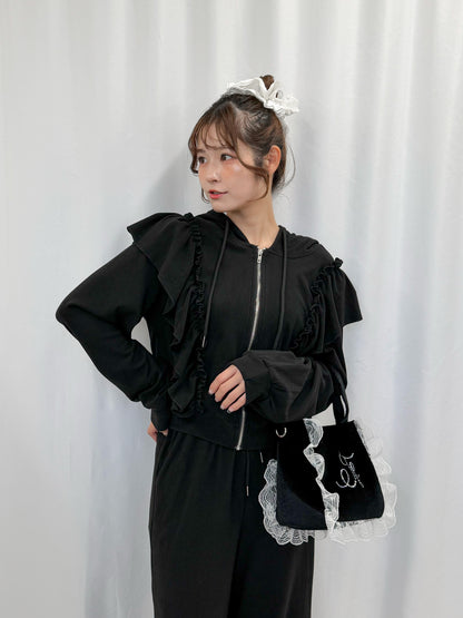 フリースフリルセットアップ