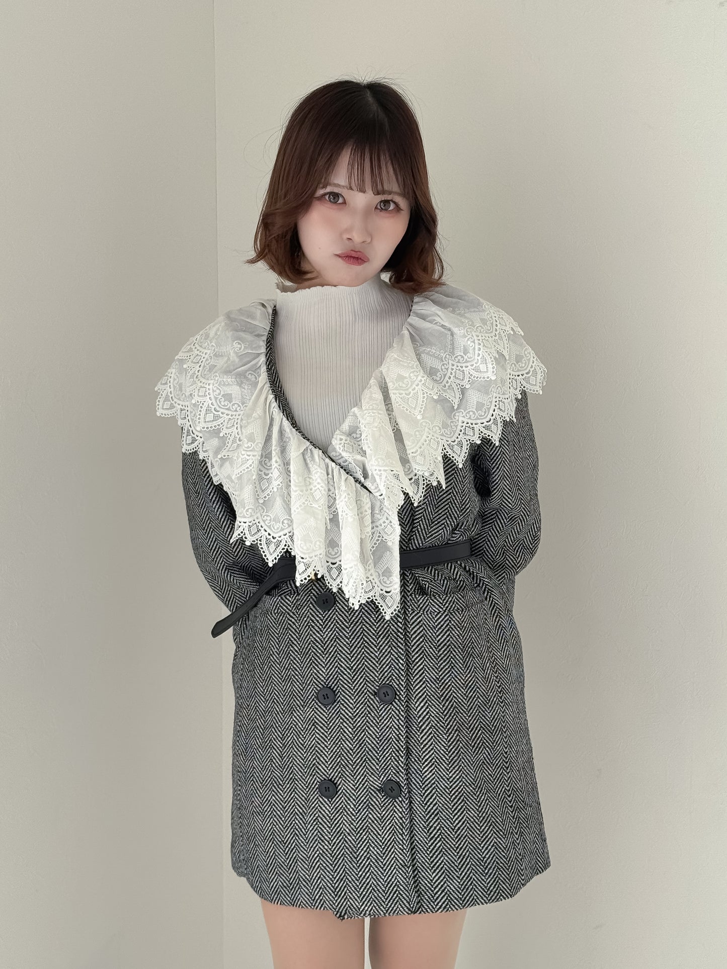 レース襟付きチェックジャケット