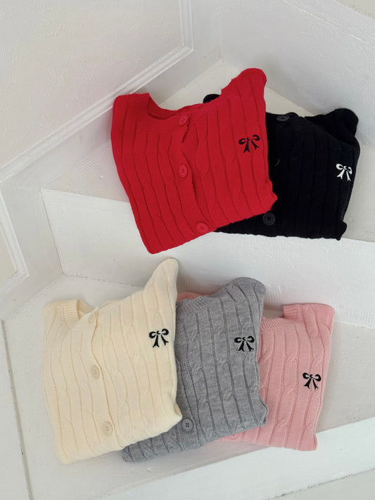 【Official限定価格】リボン刺繍ニットカーディガン