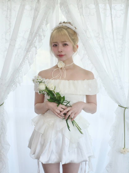 リボン付きサテンスカート