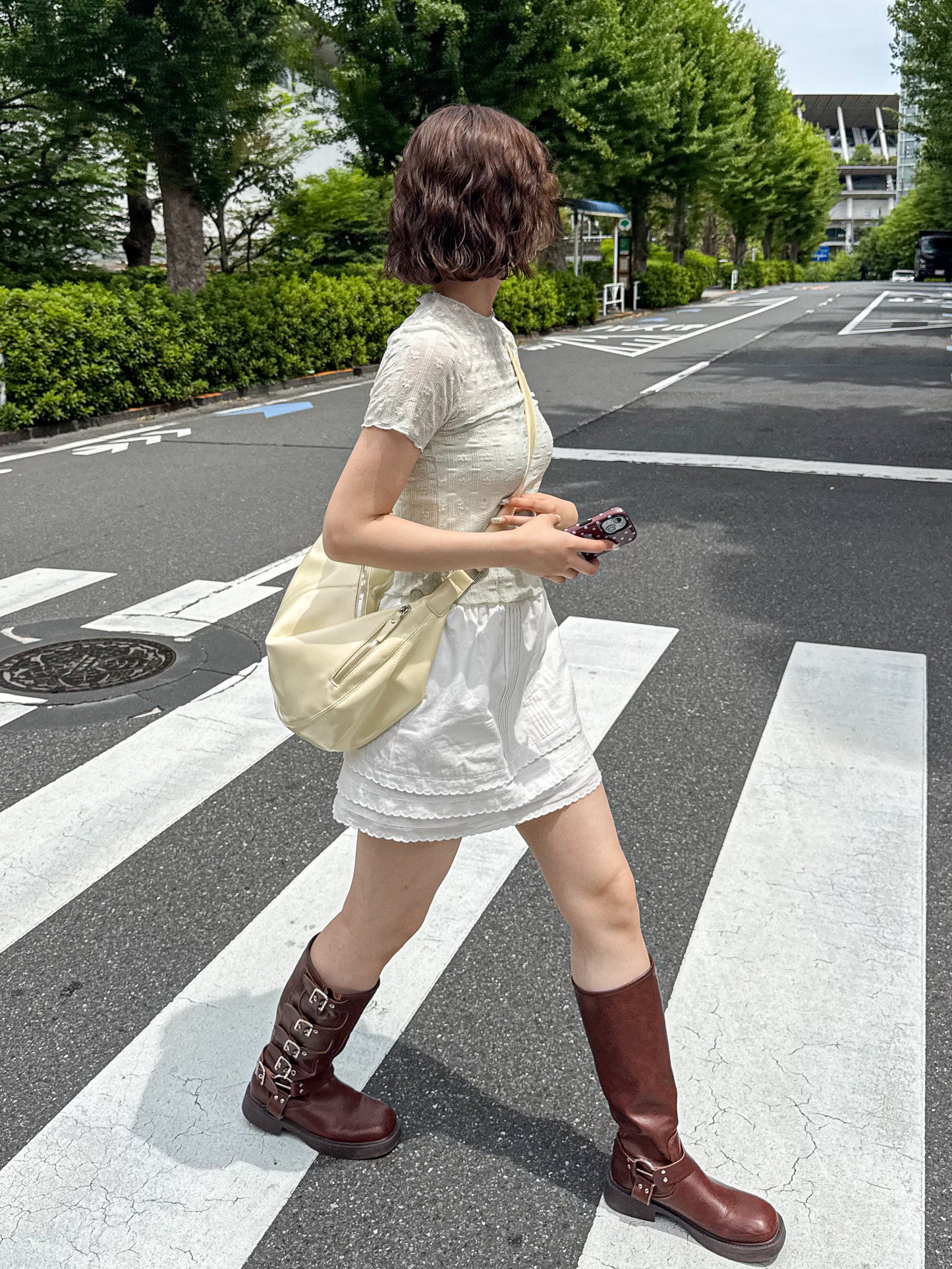 エナメル合皮BIGラウンドショルダーBAG