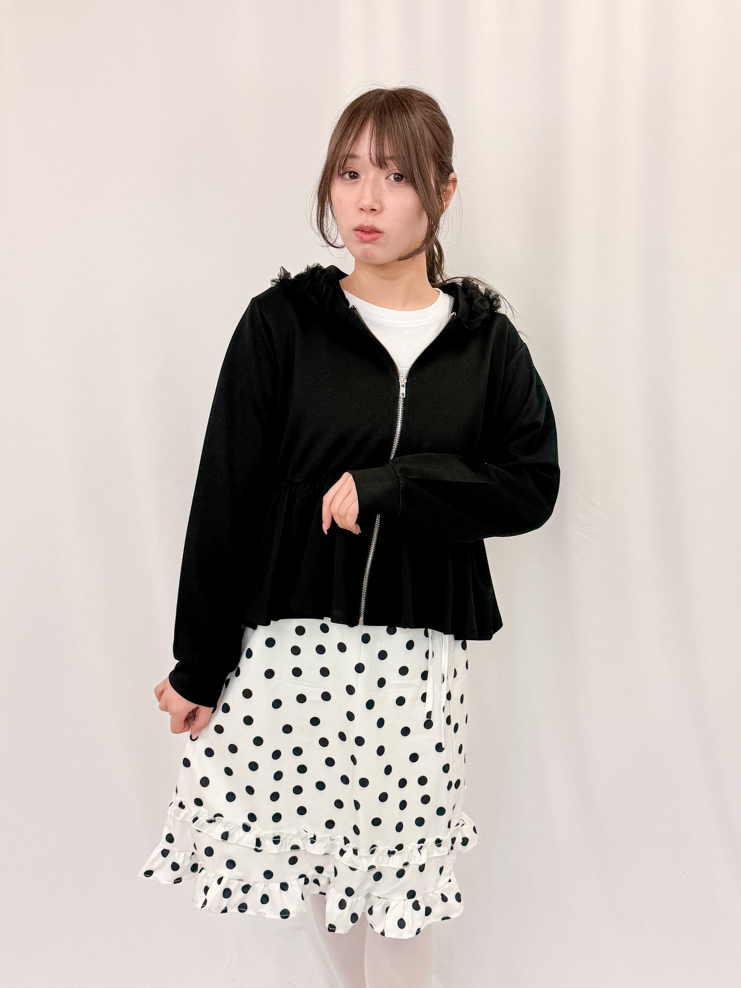 【Official限定価格】ペプラムスエットパーカー