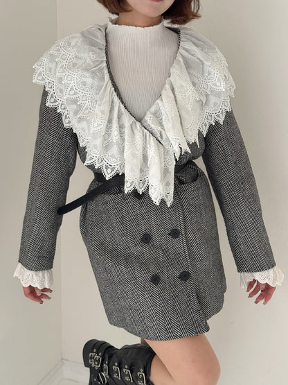 レース襟付きチェックジャケット