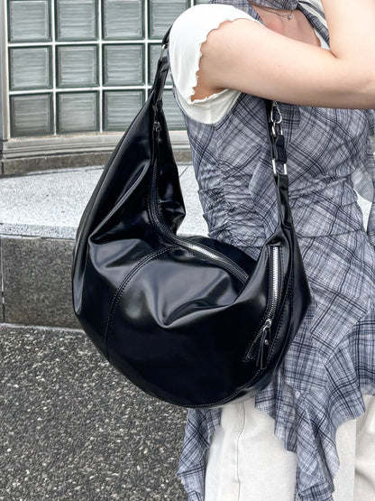 エナメル合皮BIGラウンドショルダーBAG