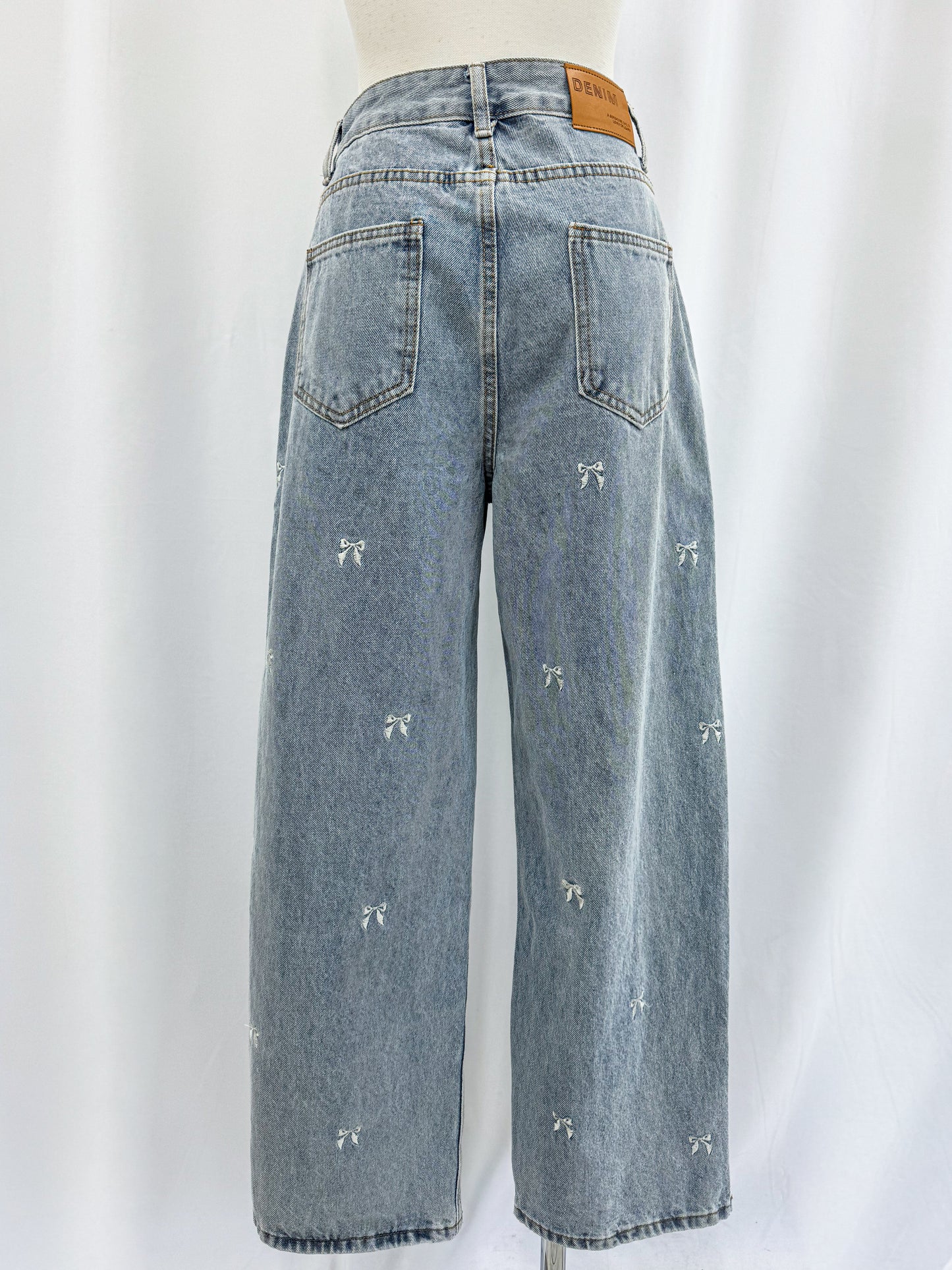 【Official限定価格】リボン刺繡デニムパンツ