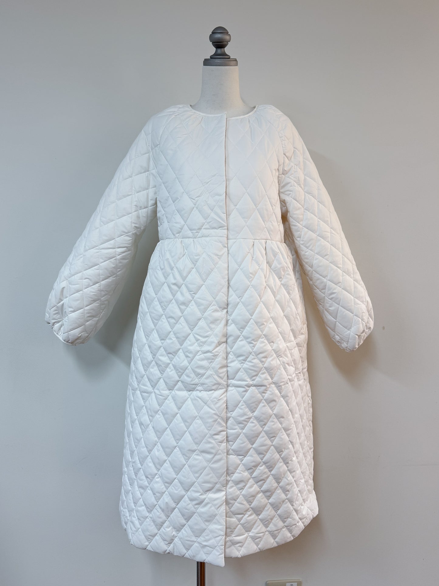 キルティングロングコート