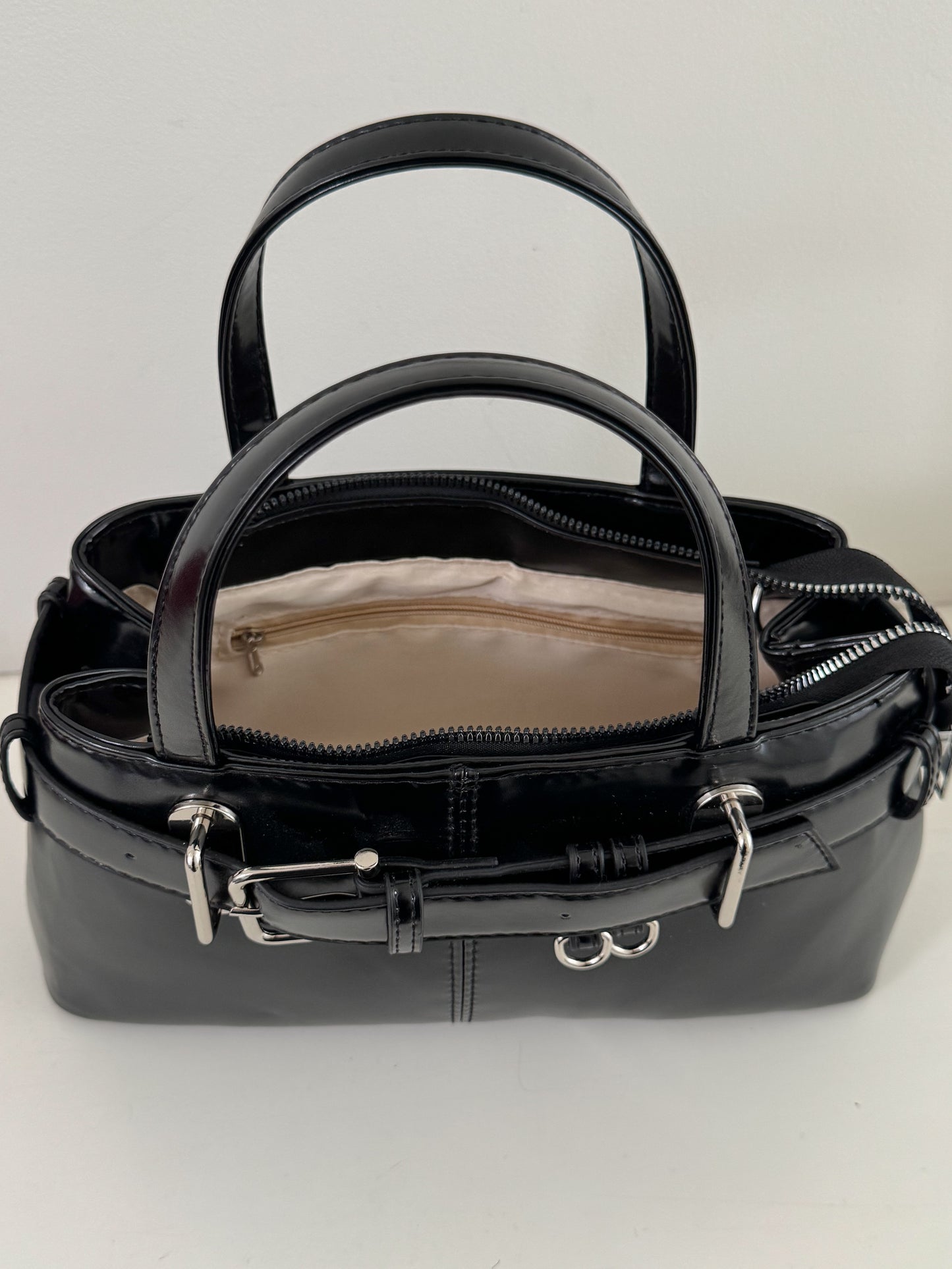 【Official限定価格】ベルト合皮BAG