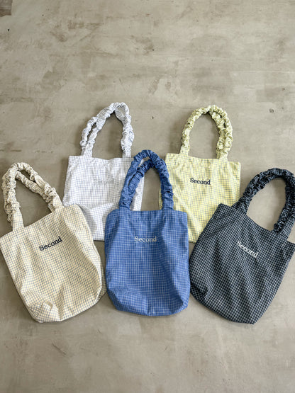 刺繡ロゴ入りチェックトート