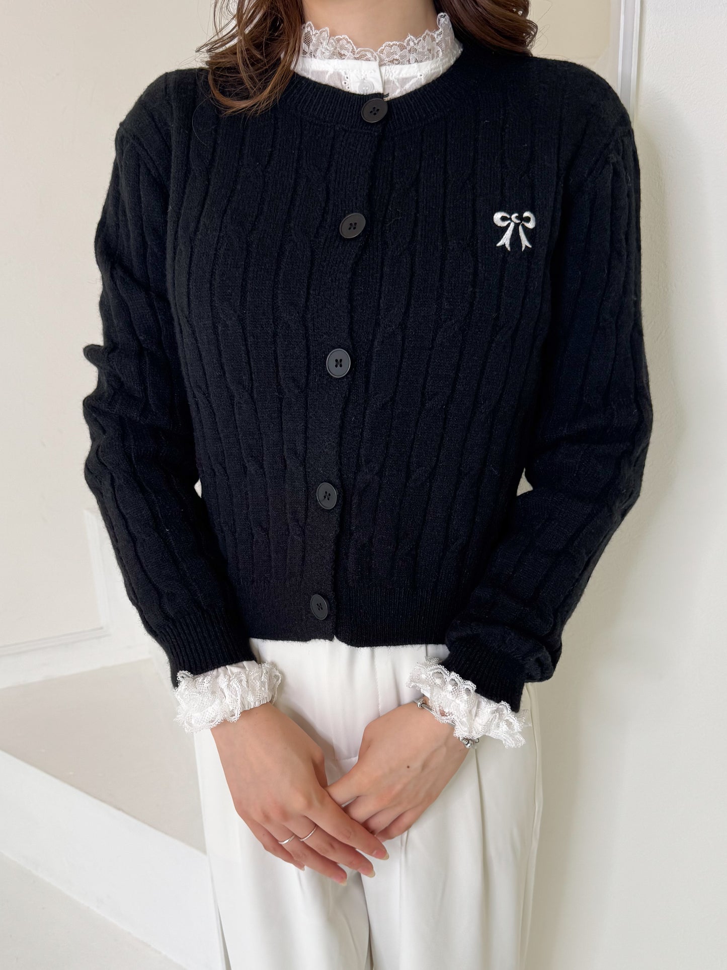【Official限定価格】リボン刺繍ニットカーディガン
